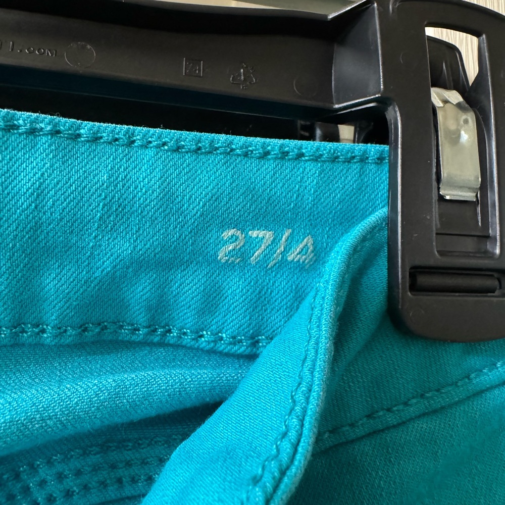TWO PAIR!! STYLUS Women's Vibrant turquoise Jeans and red d.jeans bundle - Picture 6 of 9